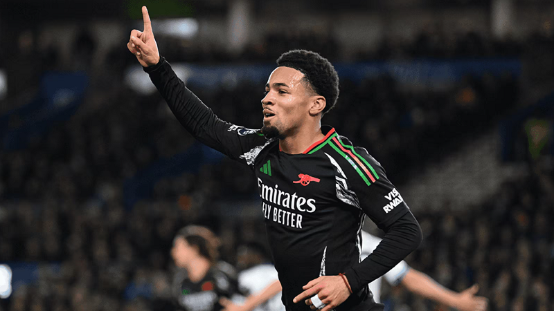 arsenal-doi-mat-nguy-co-mat-vien-ngoc-the-he