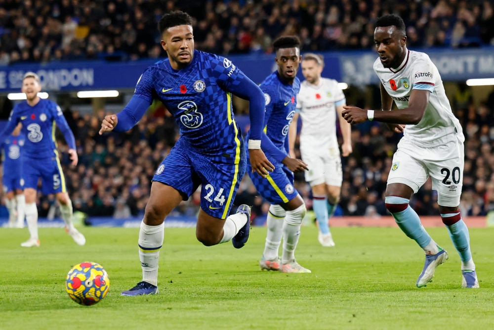 Nhận định soi kèo Burnley vs Chelsea lúc 19h30 ngày 22/11/2025