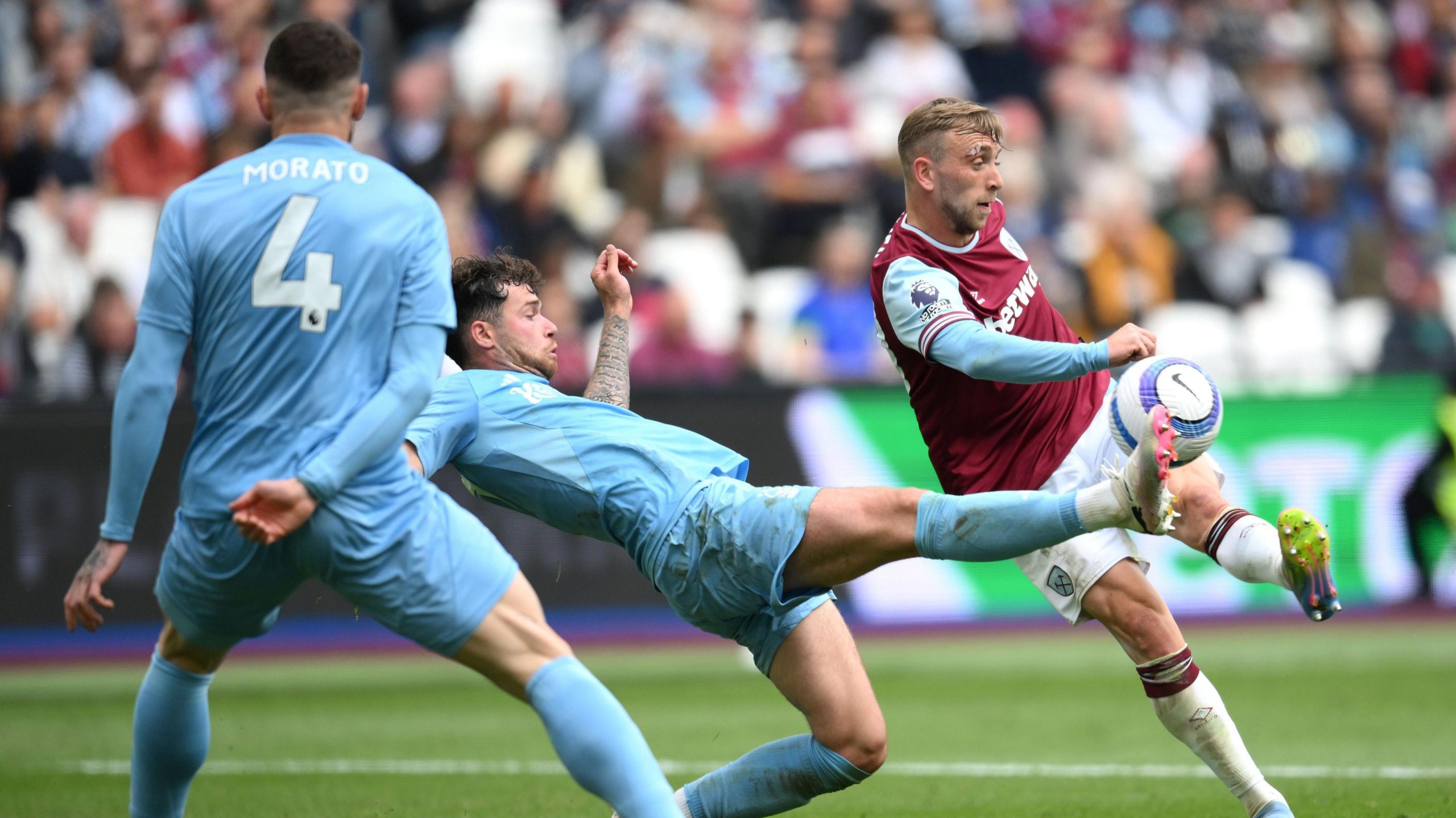 nhan-dinh-soi-keo-west-ham-vs-nottingham-luc-3h00-ngay-7-1-2026